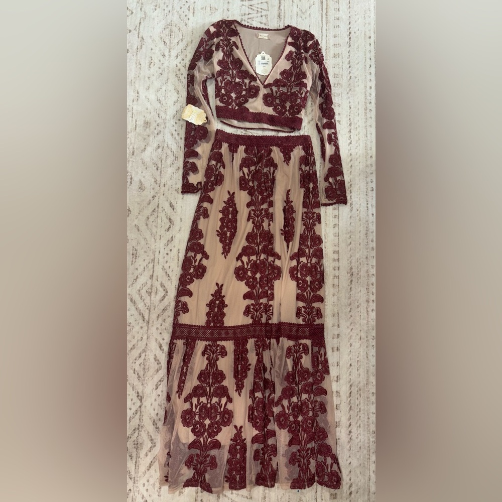 Elegant 2 Piece Burgundy Floral Lace Skirt/Shirt Set